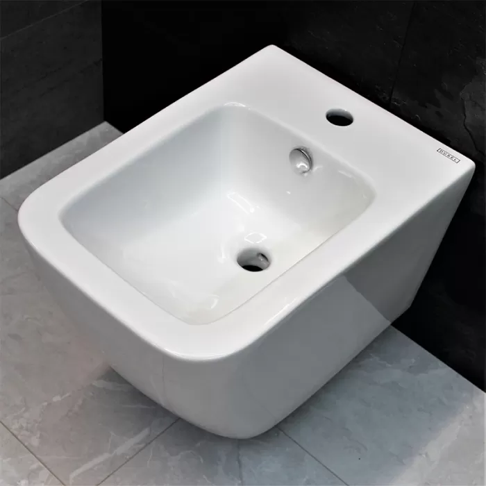 Биде подвесное Dusel Cubis 10201030В